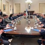 Golpeados tras la elección, los gobernadores dicen estar preparados para el diálogo al que convocó Milei